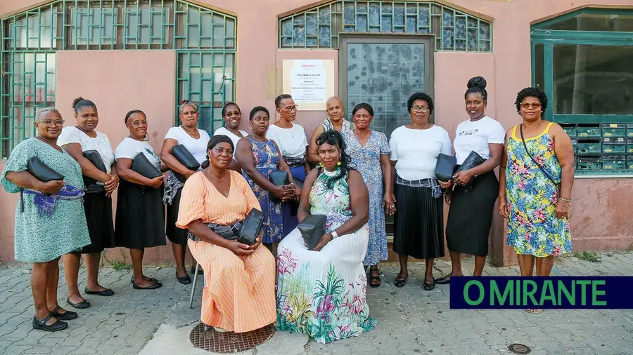 As Batucadeiras de Vialonga levam a música de Cabo Verde pelo mundo fora As Batucadeiras de Vialonga levam a música de Cabo Verde pelo mundo fora