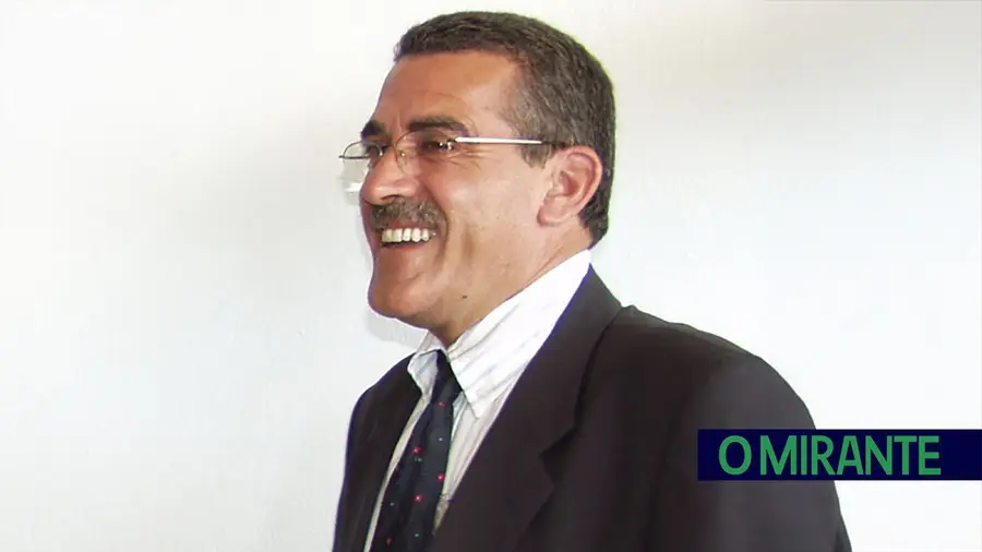 Morreu Sérgio Carrinho: a sua vida dá um romance Morreu Sérgio Carrinho: a sua vida dá um romance