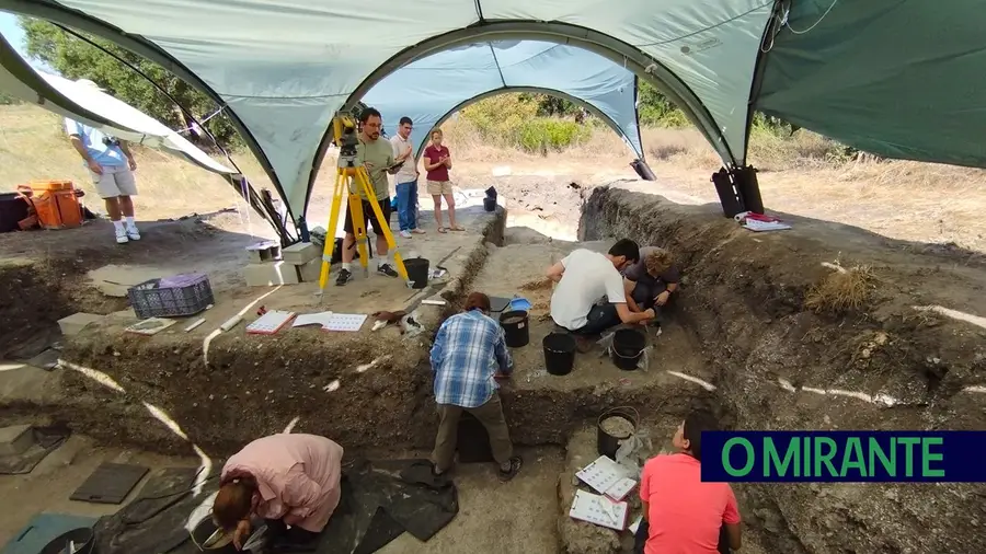 O novo espaço surge na sequência de mais de uma década de escavações arqueológicas no Cabeço da Amoreira. foto arquivo O novo espaço surge na sequência de mais de uma década de escavações arqueológicas no Cabeço da Amoreira. foto arquivo