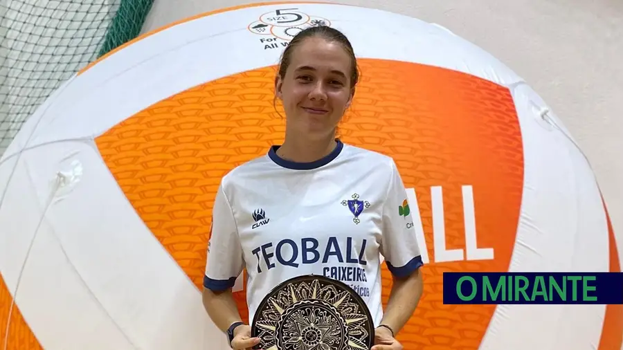 Atleta dos Caixeiros de Santarém com medalha de prata no Circuito Mundial de Teqball Atleta dos Caixeiros de Santarém com medalha de prata no Circuito Mundial de Teqball