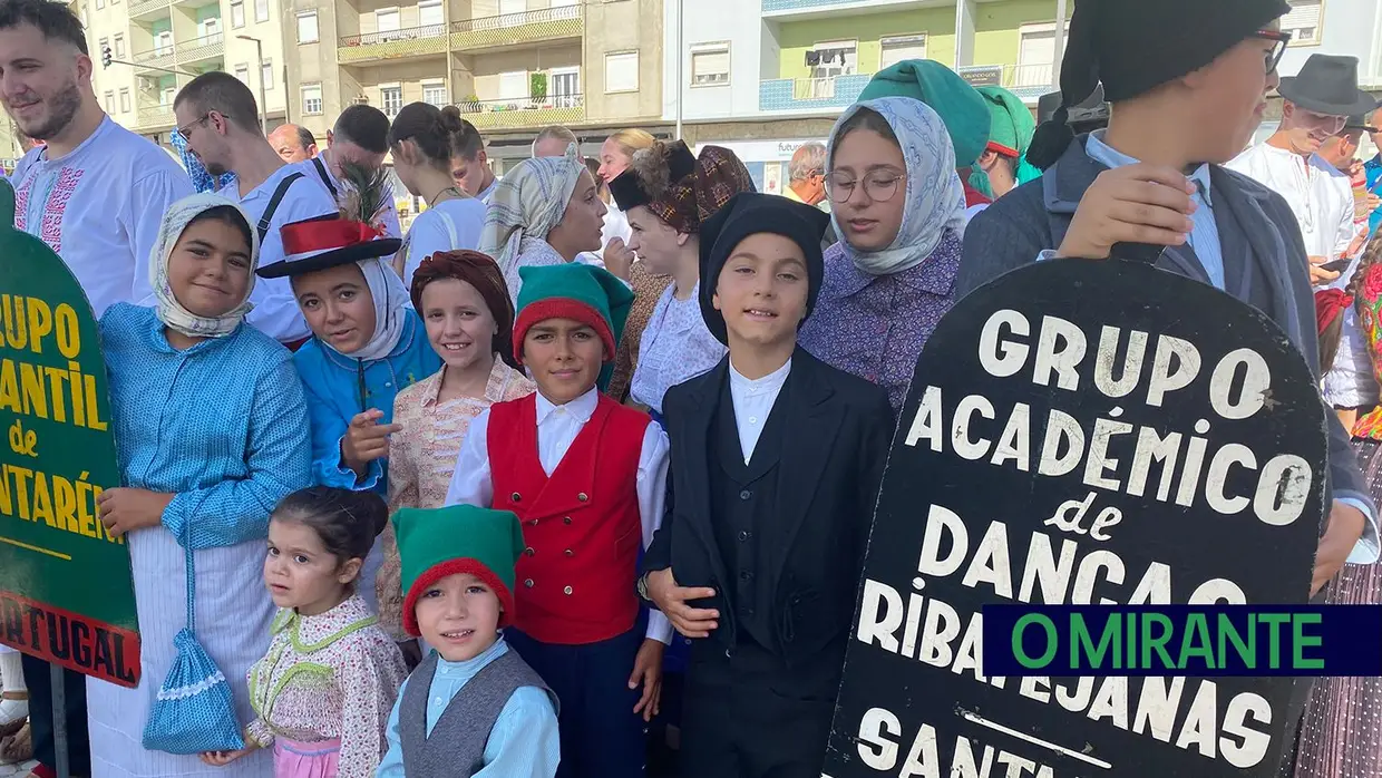 Festival Internacional de Folclore Celestino Graça traz danças e cantar do mundo a Santarém