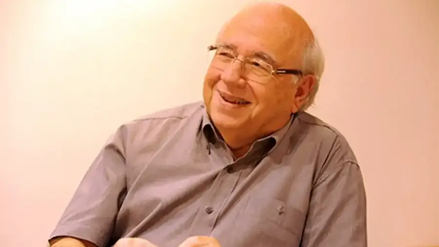Luís Fernando Veríssimo: o cronista mais popular Luís Fernando Veríssimo: o cronista mais popular