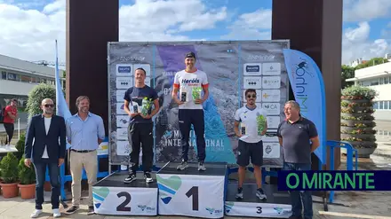 Hugo Ribeiro vence prova de natação de águas abertas em Viana do Castelo