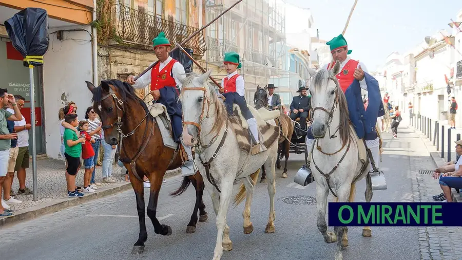 Vila Franca de Xira distinguida com dois prémios Cinco Estrelas Regiões 2025 Vila Franca de Xira distinguida com dois prémios Cinco Estrelas Regiões 2025