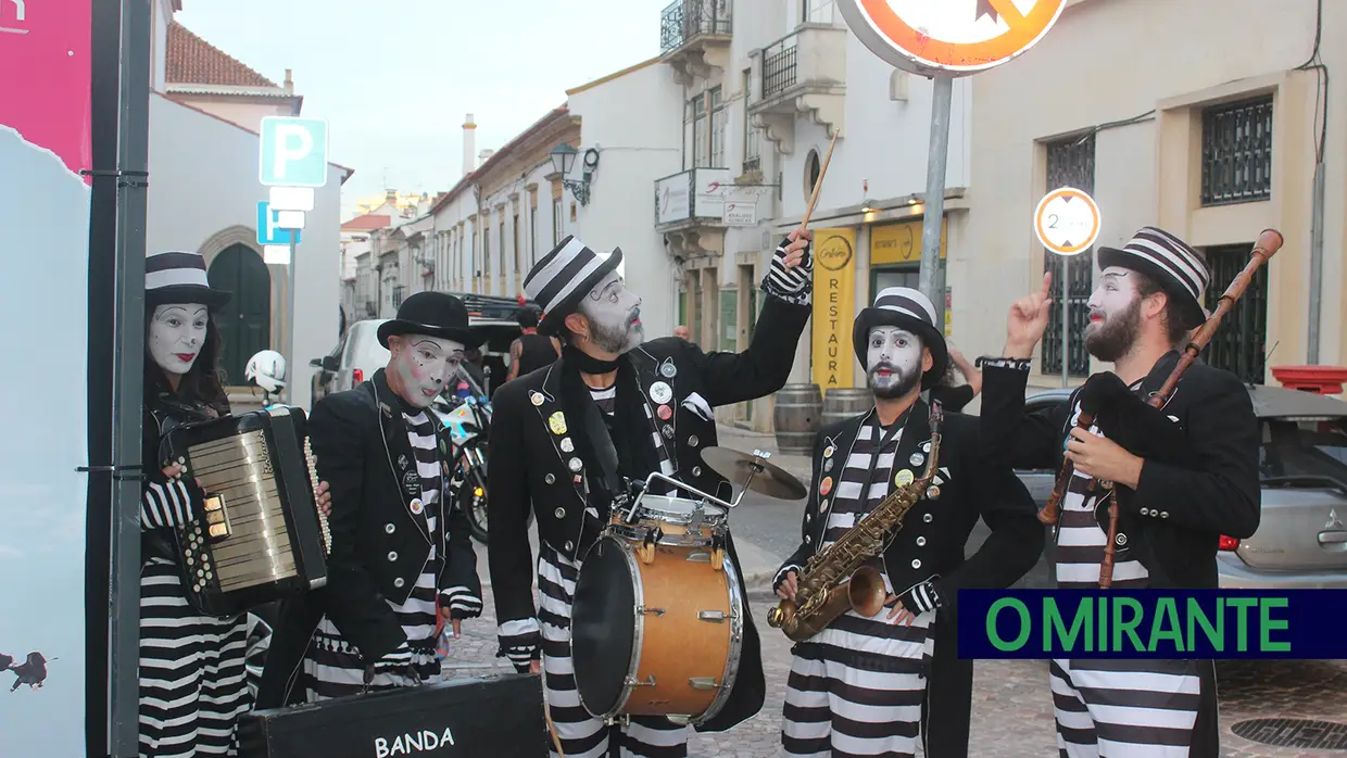 Art’In Rua transforma Tomar num palco a céu aberto