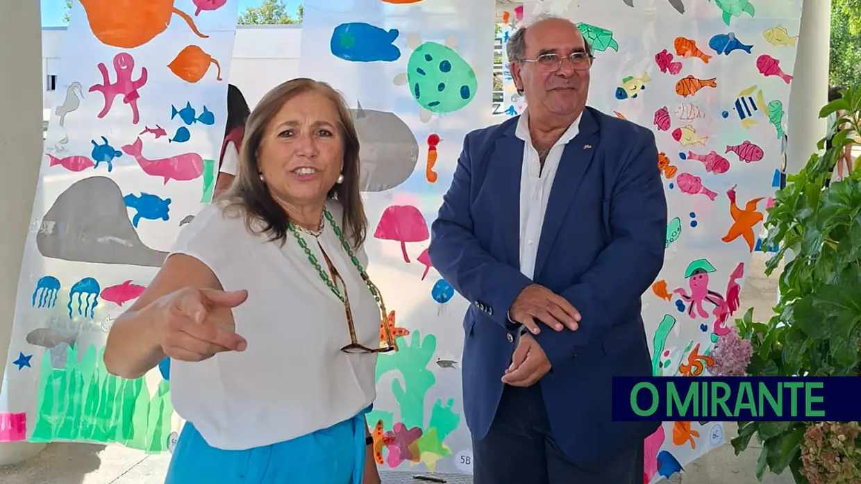 Arranque do ano lectivo no Alexandre Herculano assinalado com actividade sobre importância do mar
