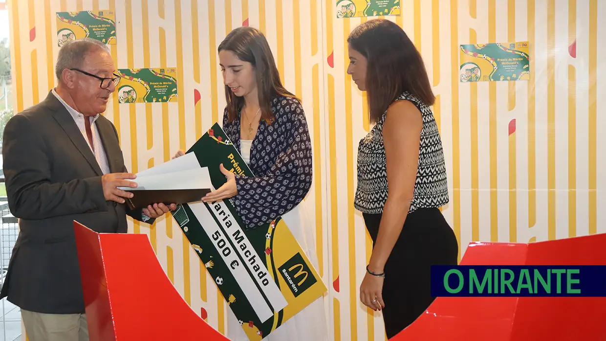 Associação de Futebol de Santarém e McDonald’s premeiam desempenho de estudantes atletas
