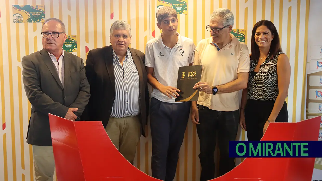 Associação de Futebol de Santarém e McDonald’s premeiam desempenho de estudantes atletas