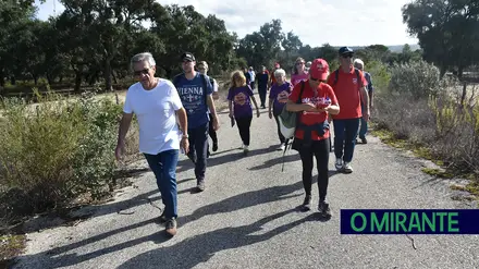 Caminhada pela Paz em Samora Correia ajuda filarmónica a comprar nova carrinha