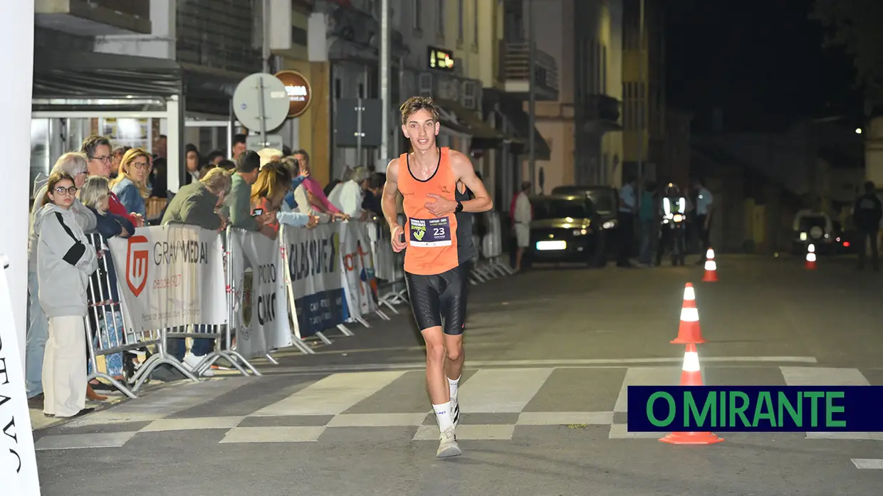 Corrida das Vindimas levou 450 atletas às ruas do Cartaxo