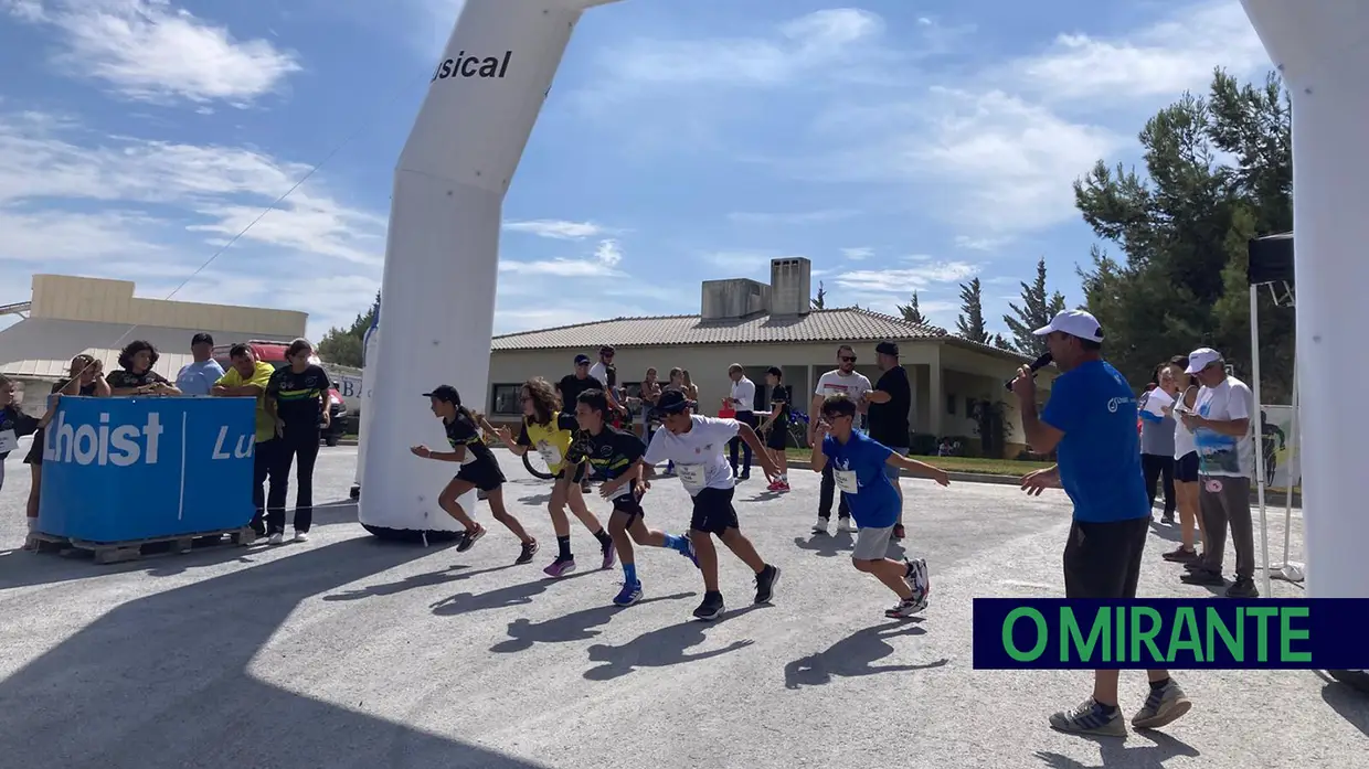 Corrida Solidária Lusical angaria nove mil euros para Bombeiros de Alcanede