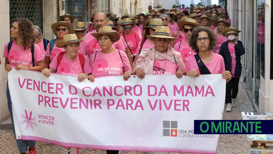 “Caminhada Rosa” no Cartaxo assinala mês da luta contra o cancro da mama