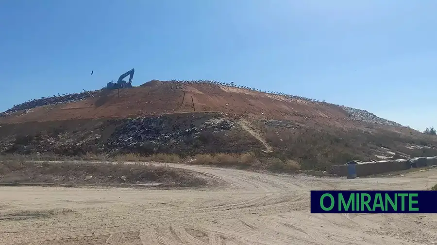 Petição em Almeirim exige fecho de aterro da Raposa e alerta para falta de fiscalização