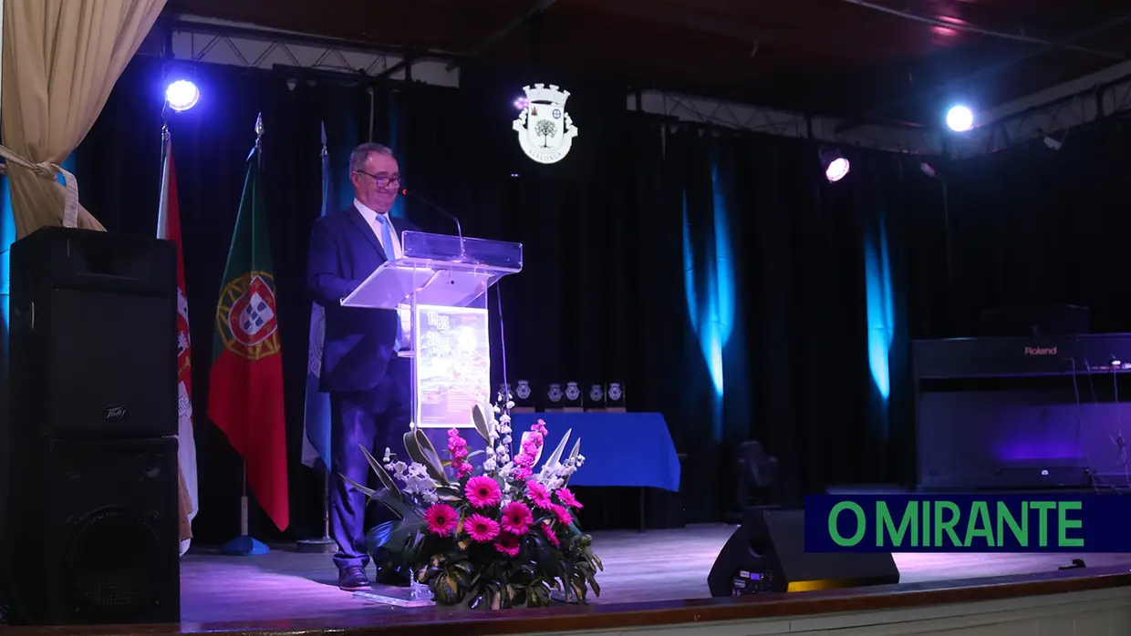 Vialonga distinguiu cidadãos e instituições com Galardões de Mérito