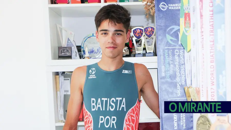 João Nuno Batista e Maria Tomé alcançam Top 10 no Campeonato do Mundo de Triatlo