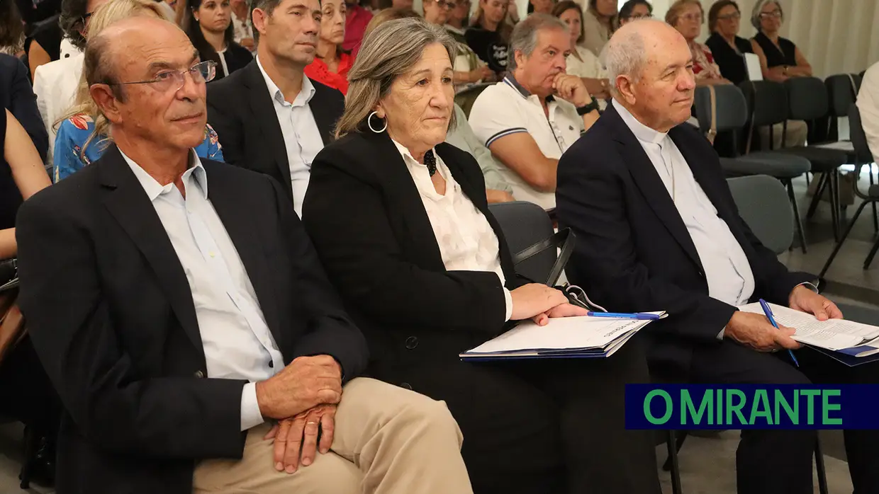 Festival da Terceira Idade assinala Dia Internacional do Idoso em Pernes
