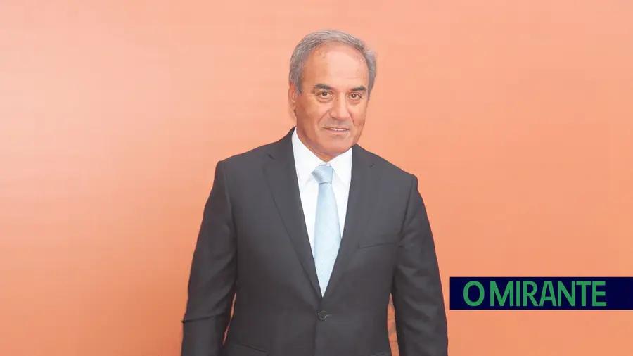 Santarém: uma Região a duas velocidades? Santarém: uma Região a duas velocidades?