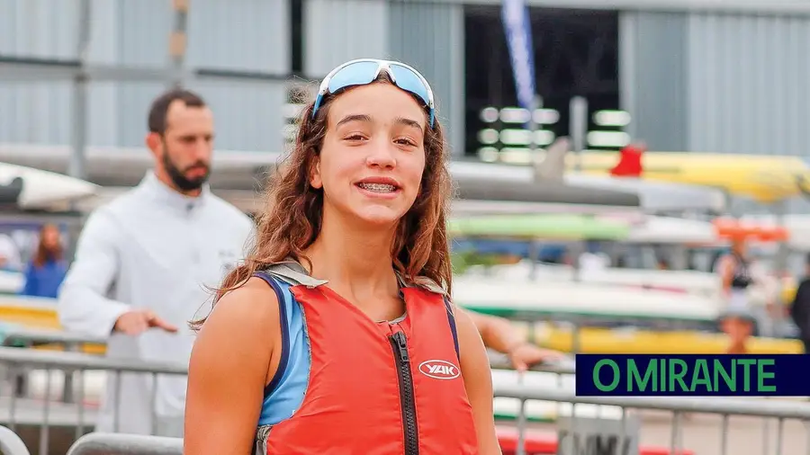 Lara Martins brilha no Olympic Hopes em canoagem