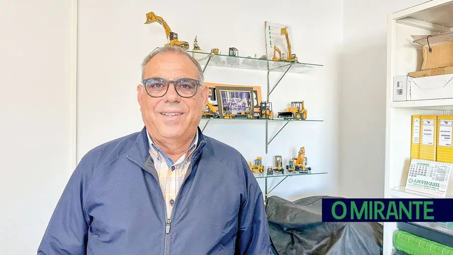Na BenaMáquina os problemas dos clientes resolvem-se com capacidade técnica e profissionalismo Na BenaMáquina os problemas dos clientes resolvem-se com capacidade técnica e profissionalismo