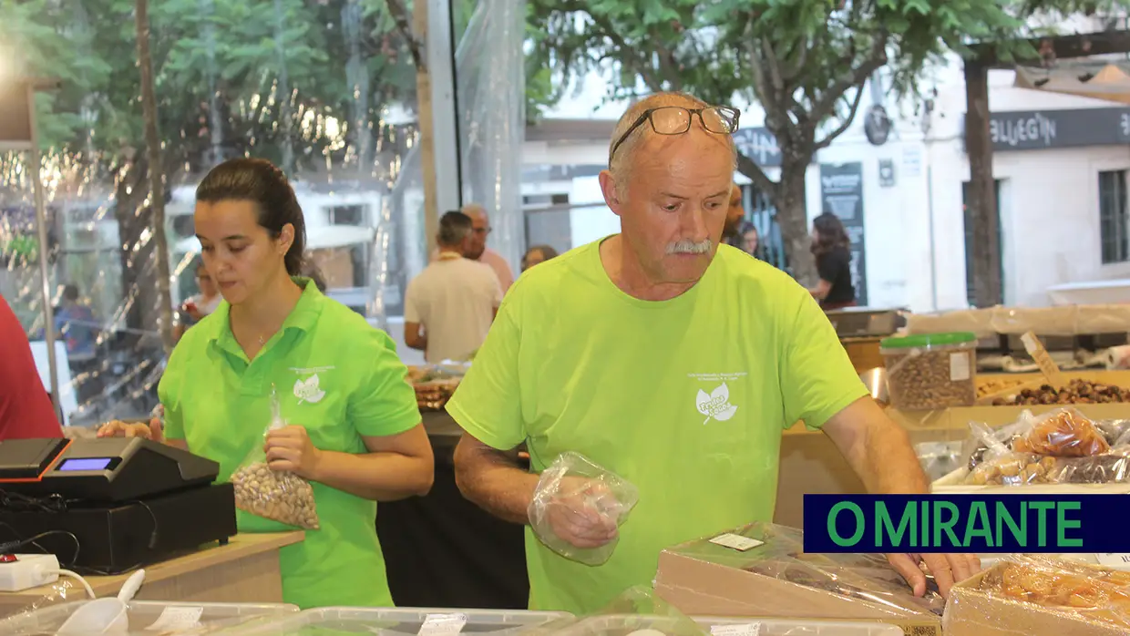 Feira Nacional dos Frutos Secos até domingo em Torres Novas