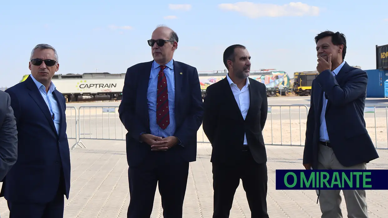 OJE Logistics inaugura terminal rodoferroviário no Entroncamento