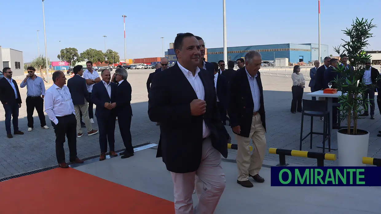 OJE Logistics inaugura terminal rodoferroviário no Entroncamento