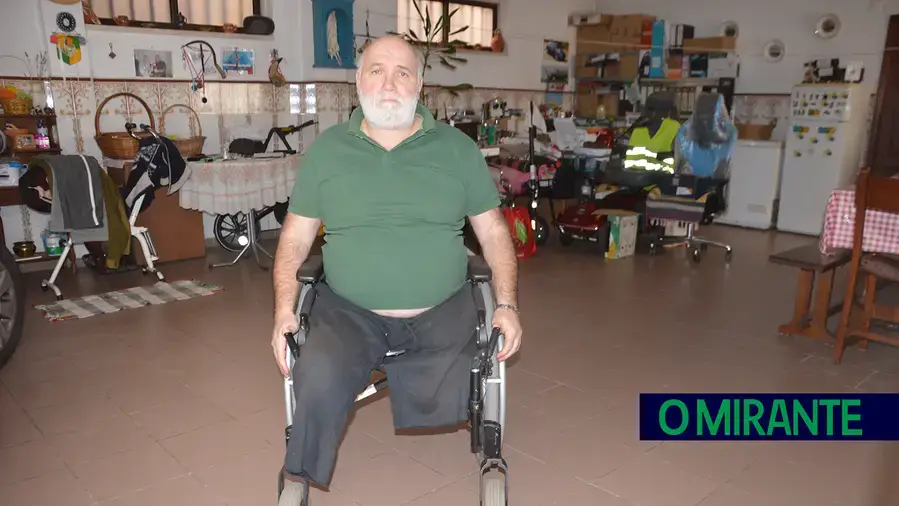 Homem sem pernas despedido pela junta da Póvoa de Santa Iria continua à espera de justiça