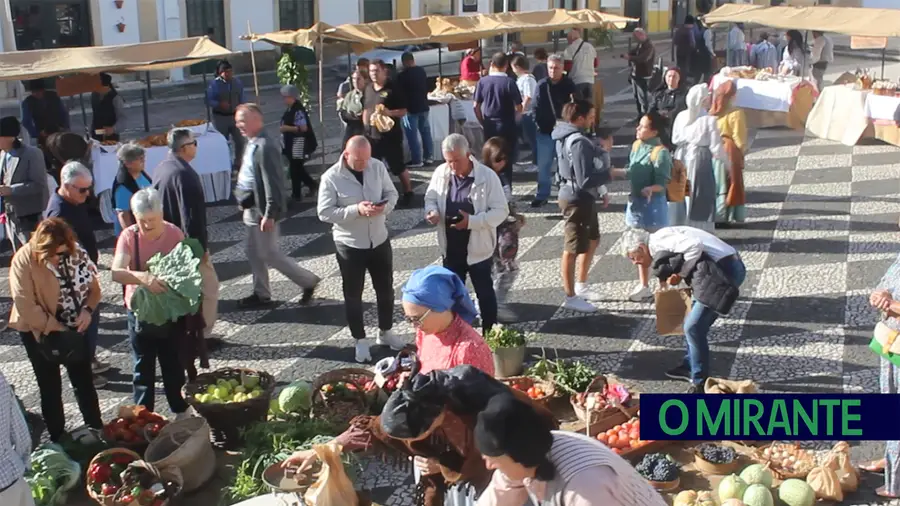 Tomar recriou Mercado de 1900 na Praça da República