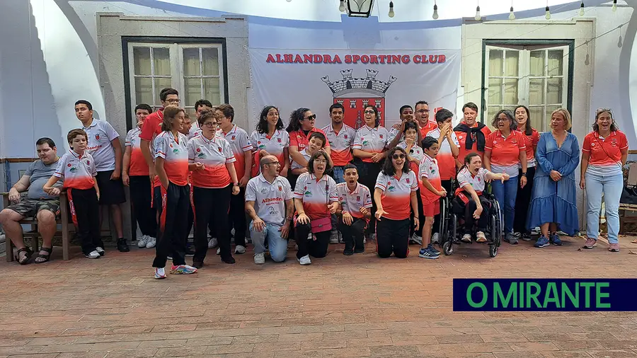 Natação adaptada do Alhandra SC entra na nova época com 68 praticantes