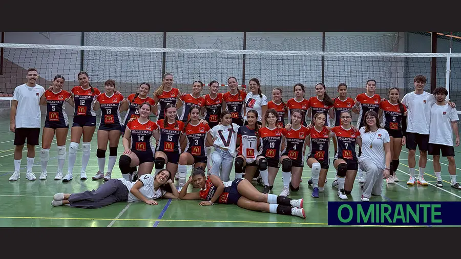 Volleyball RCS apresentou equipas em Santarém