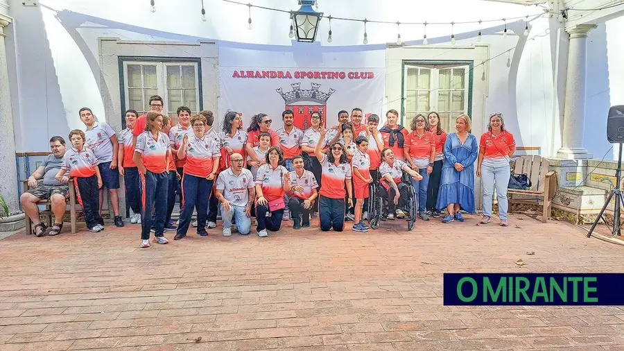 Natação adaptada do Alhandra SC entra na nova época com 68 praticantes