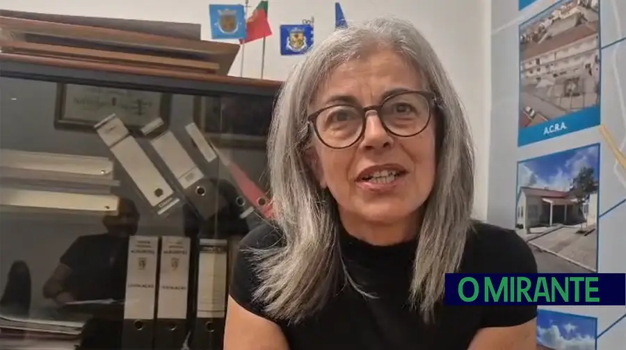 Em democracia deve haver oposição