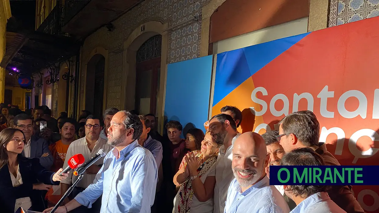 AD vence em todas as frentes em Santarém