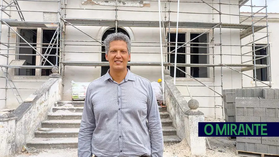 A empresa que nasceu para aproximar os projectos de engenharia das obras A empresa que nasceu para aproximar os projectos de engenharia das obras