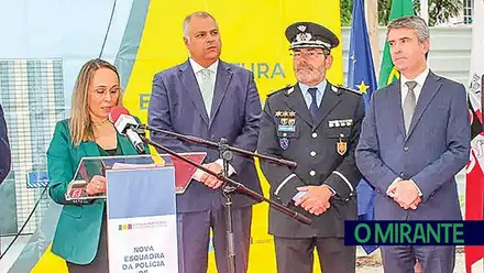 Entroncamento chumba prorrogação da esquadra da PSP mas empresa promete acabar obra a tempo