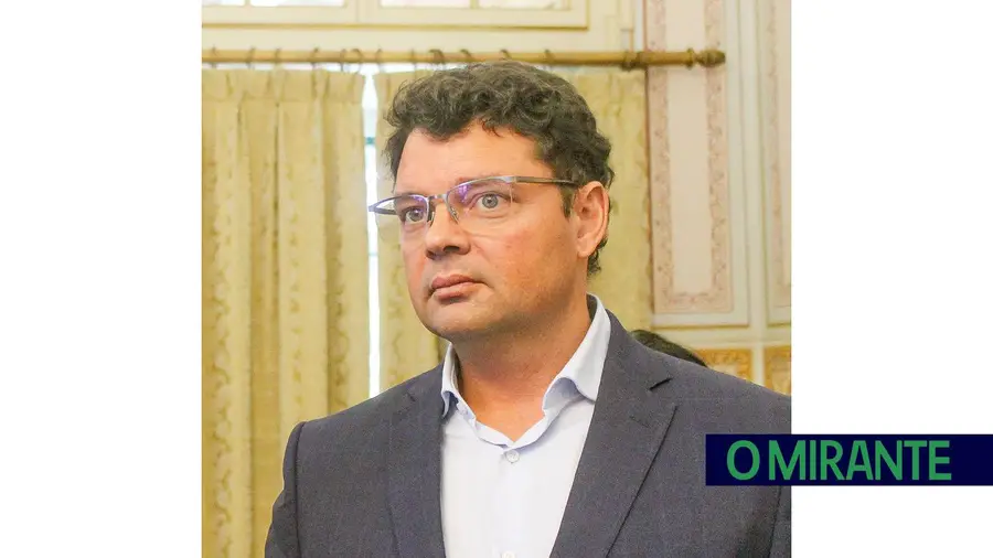 Politécnico de Santarém estabelece protocolo com Governo para formação de professores Politécnico de Santarém estabelece protocolo com Governo para formação de professores