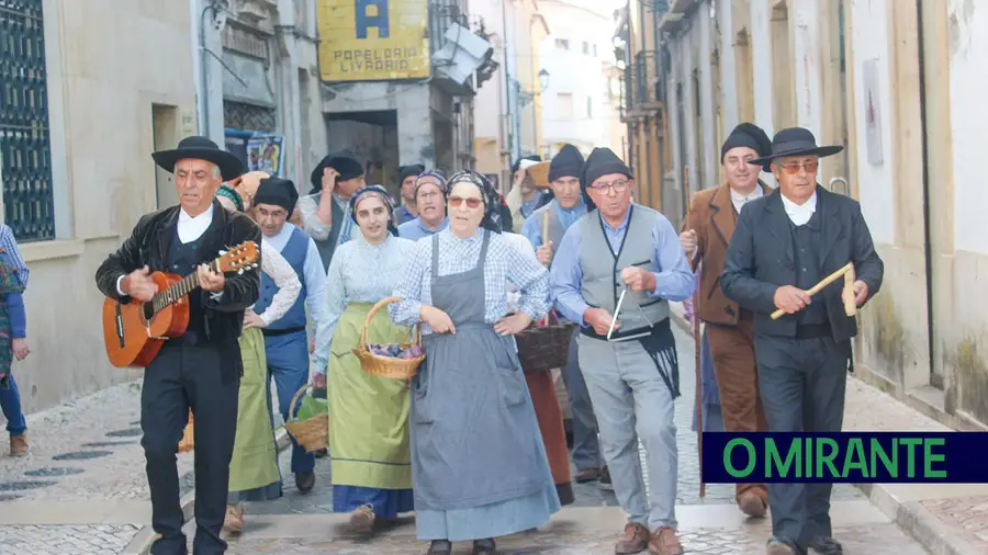 Ranchos folclóricos recriam mercado de 1900 em Tomar Ranchos folclóricos recriam mercado de 1900 em Tomar