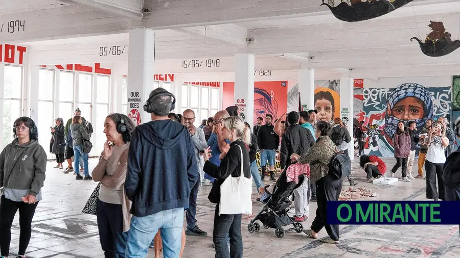 Ruínas da Eurofil transformadas em galeria de arte urbana sobre Gaza Ruínas da Eurofil transformadas em galeria de arte urbana sobre Gaza