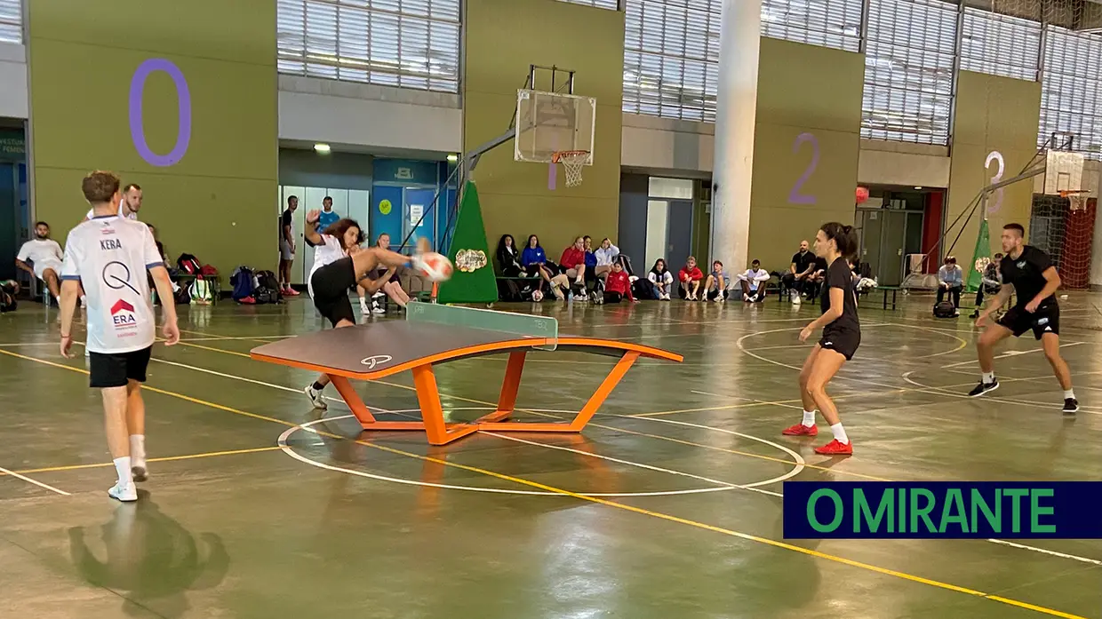 Teqball dos "Caixeiros" de Santarém conquista 4 medalhas na Catalunha