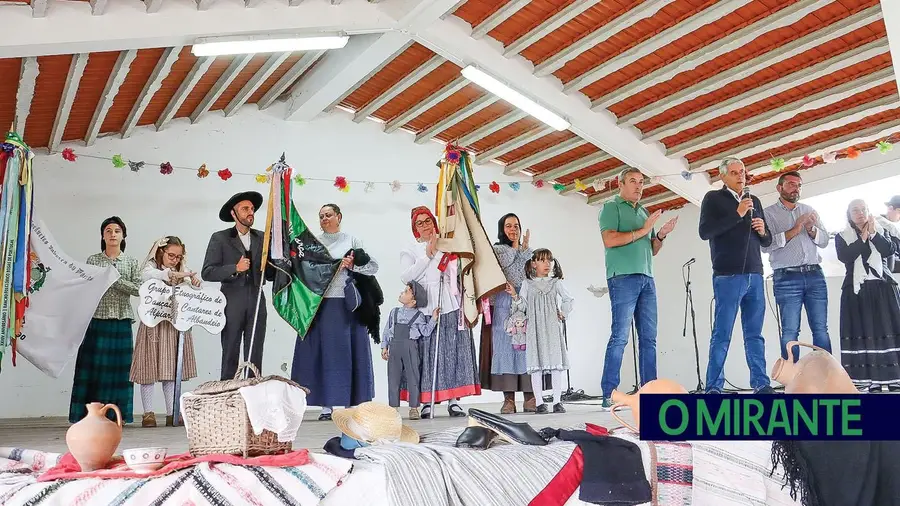 Associação Cultural e Recreativa de Vale do Peso celebrou 42.º aniversário Associação Cultural e Recreativa de Vale do Peso celebrou 42.º aniversário