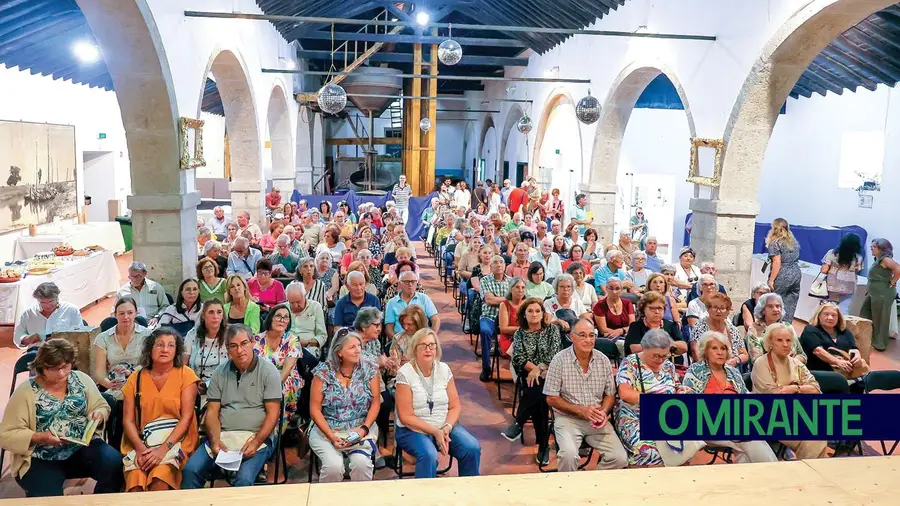 Universidade Sénior de Salvaterra de Magos abre novo ano lectivo com recorde de inscrições Universidade Sénior de Salvaterra de Magos abre novo ano lectivo com recorde de inscrições
