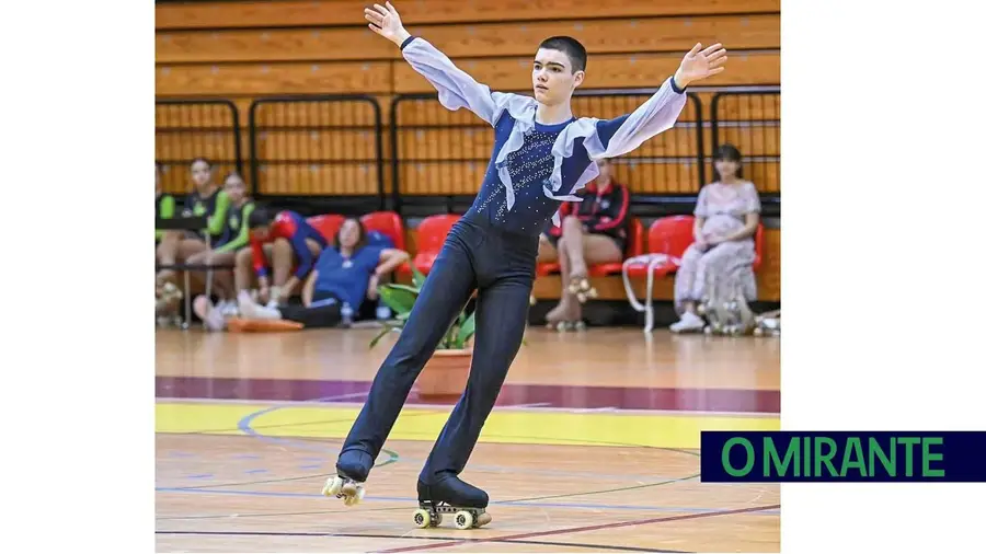 Salvador Amorim vai representar Portugal na Taça da Europa de Patinagem Artística Salvador Amorim vai representar Portugal na Taça da Europa de Patinagem Artística