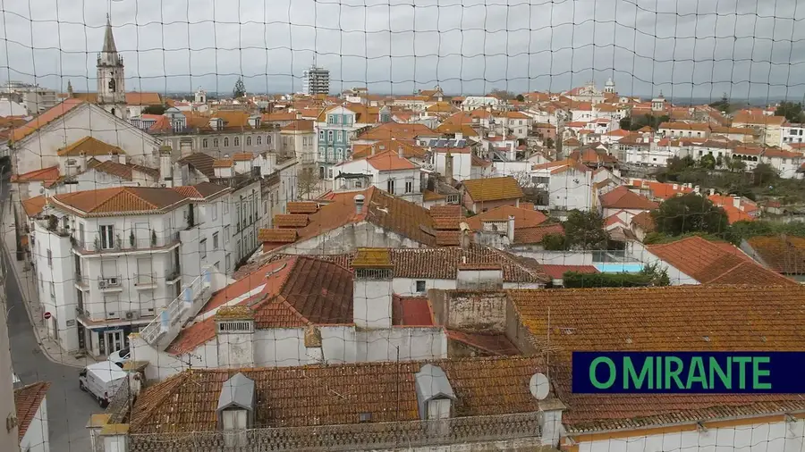 Exposição evoca percurso do Centro Cultural Regional de Santarém Exposição evoca percurso do Centro Cultural Regional de Santarém