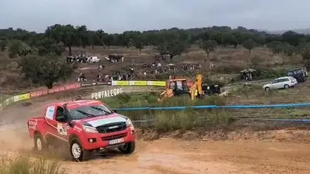 Frederico Roque da equipa O MIRANTE faz o 2º lugar no prólogo da Baja de Portalegre Frederico Roque da equipa O MIRANTE faz o 2º lugar no prólogo da Baja de Portalegre