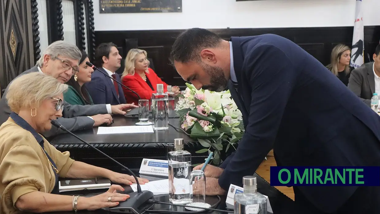 Posse da primeira câmara governada pelo Chega foi no Entroncamento