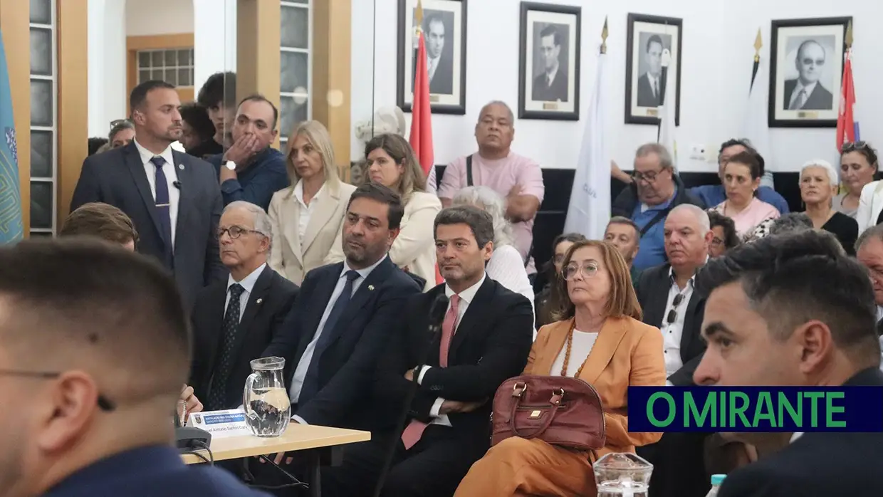 Posse da primeira câmara governada pelo Chega foi no Entroncamento