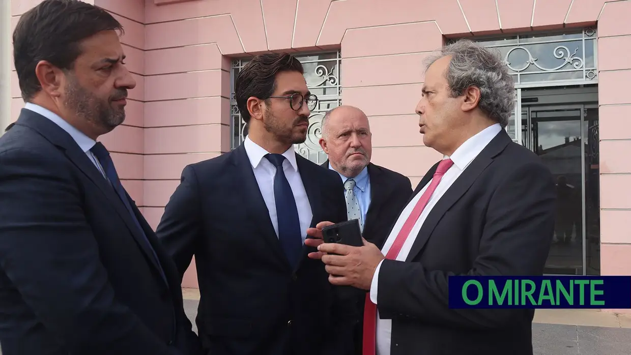 Posse da primeira câmara governada pelo Chega foi no Entroncamento