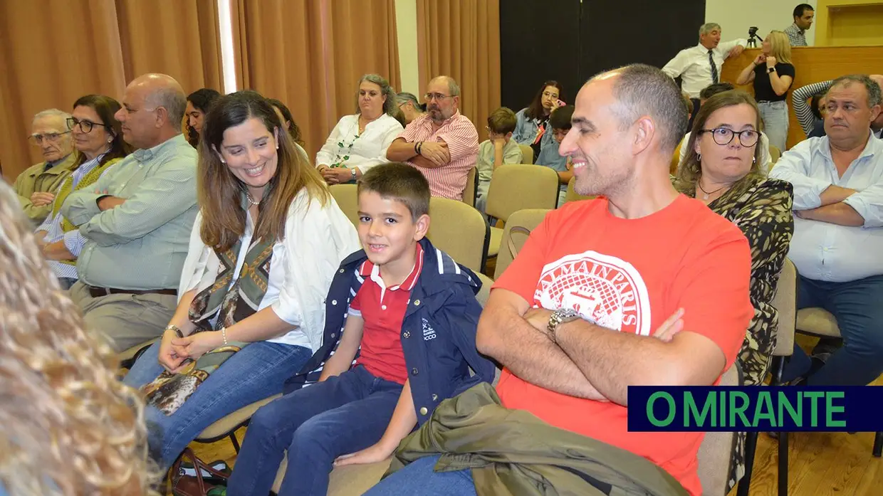 Sociedade Filarmónica de Santo Estêvão celebrou 51 anos com novo maestro em palco