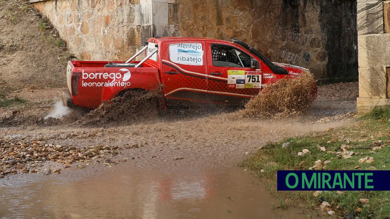 Equipa O MIRANTE vence Baja Portalegre na categoria T2