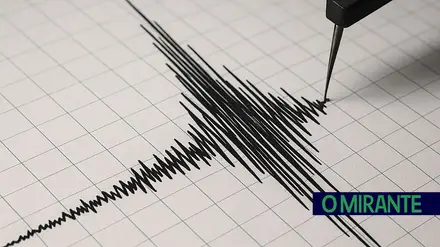 Sismo de magnitude 3,3 sentido em Alenquer